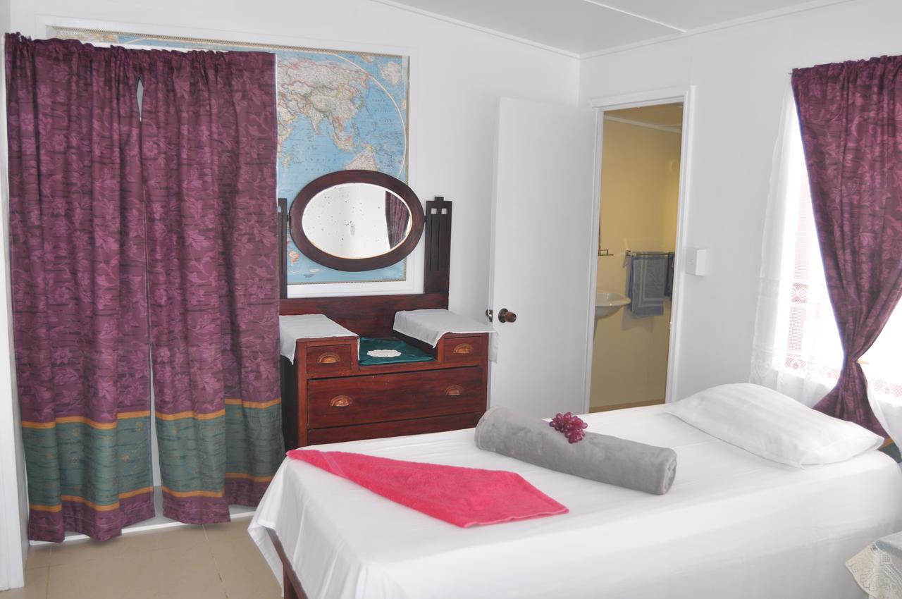 Flying Annie Moa Bed & Breakfast Neiafu Bagian luar foto
